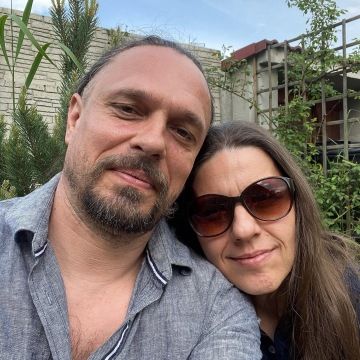 cutemantis.com Miloš Janeček s manželkou