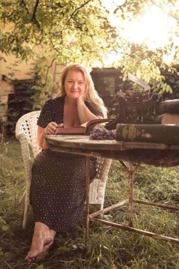 mojeromantika Veronika Hrachovcová